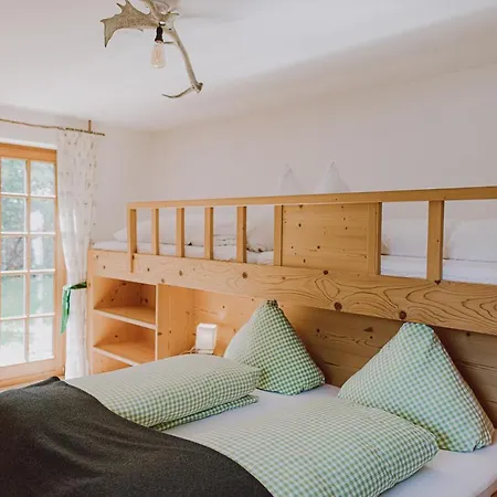 Apartamento Guggi's Alm