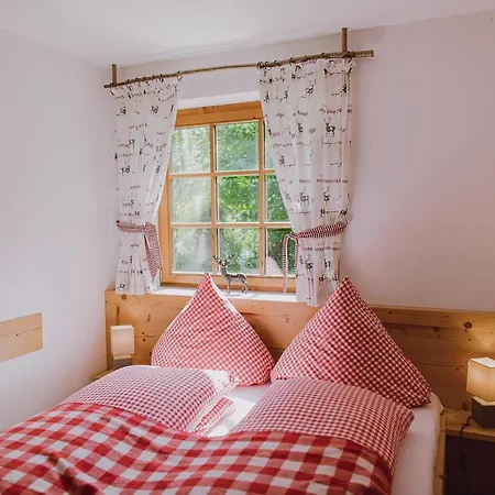 Guggi's Alm Lägenhet *